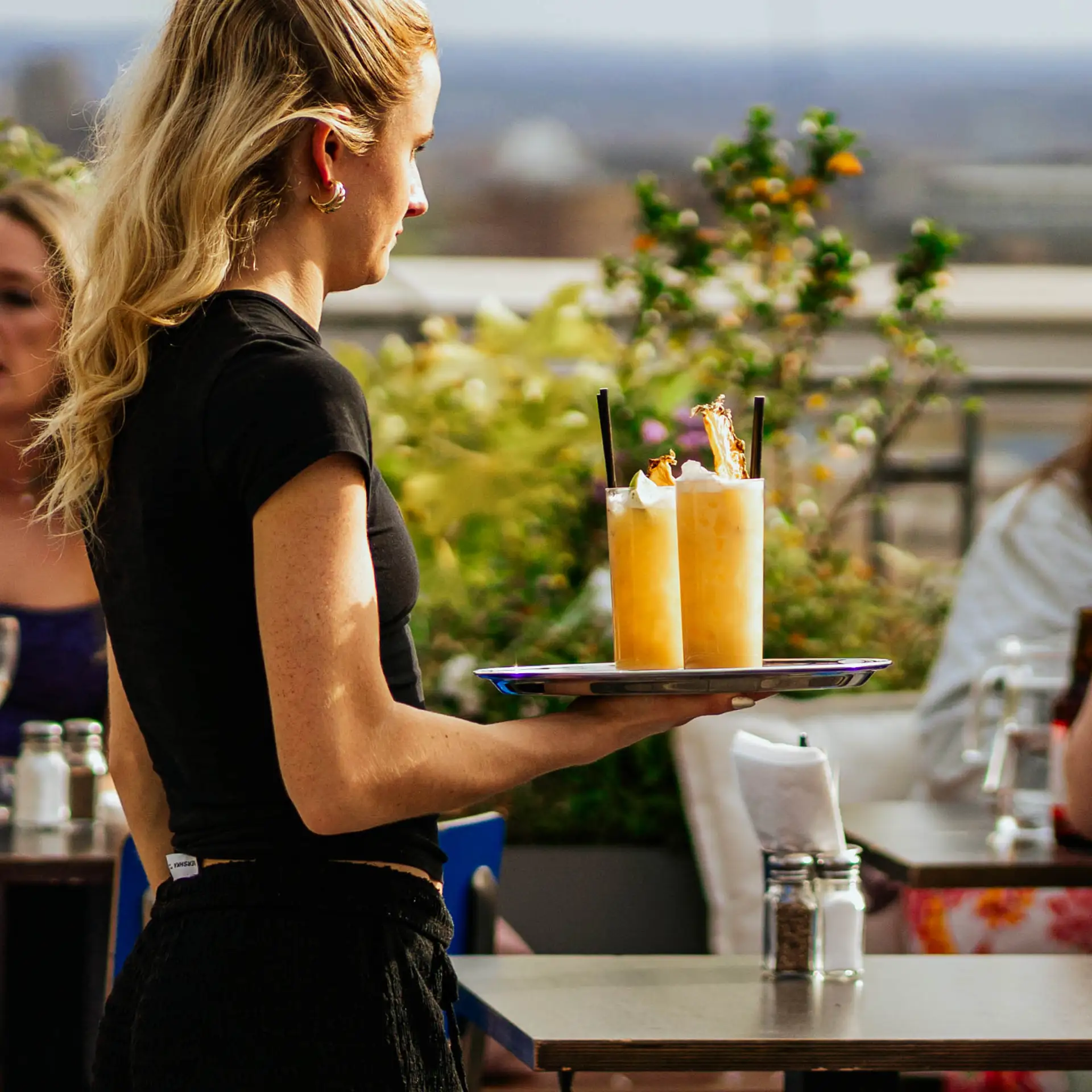 skylark-rooftop-bar-london-dsc05340 Skylark Rooftop Bar in West London Champagne Cocktails Terrace Outdoor Paddington Roof Top Restaurant in LDN