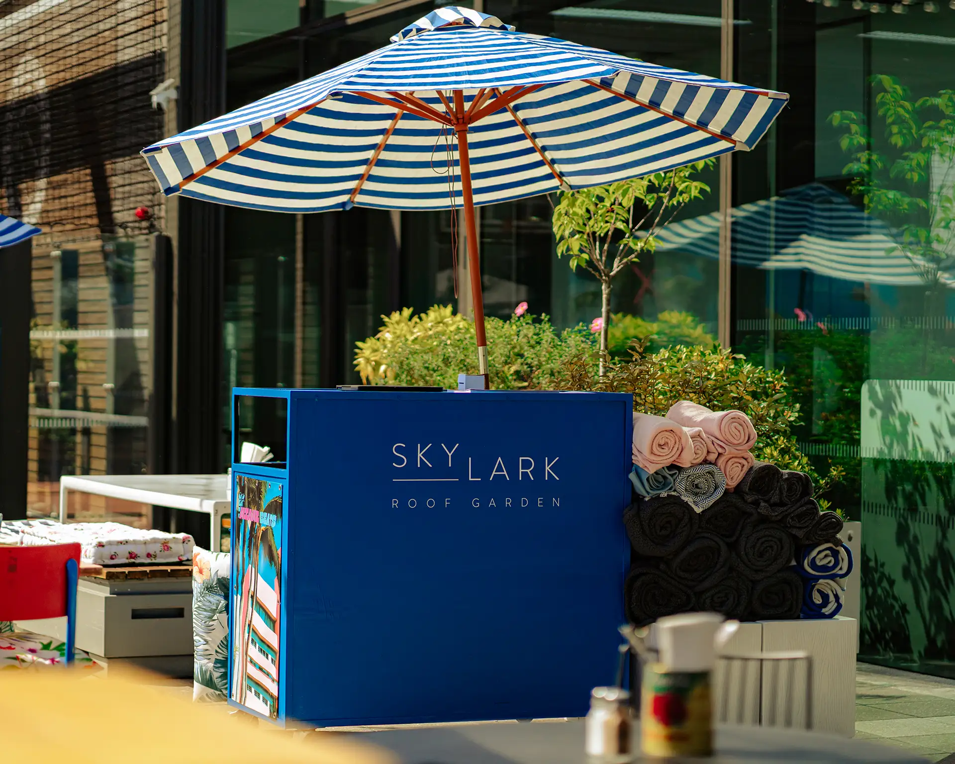 skylark-rooftop-bar-london-dsc07717 Skylark Best Rooftop Bar in West London Champagne Cocktails Terrace Outdoor Paddington Roof Top Restaurant in LDN